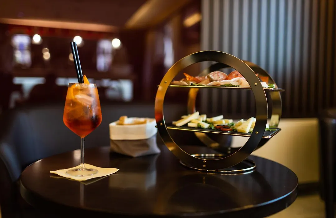 Papillo Hotels&Resorts Roma-1